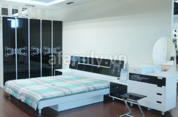 Làm đẹp phòng ngủ với bàn trang điểm | ảnh 1